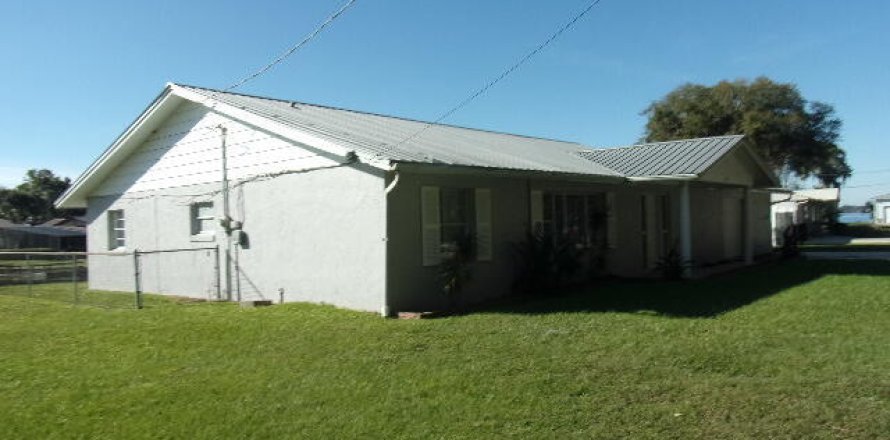 Villa ou maison à East Palatka, Floride 3 chambres, 135.92 m2 № 885622