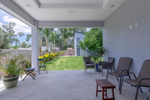 Villa ou maison à vendre à Saint Petersburg, Floride: 4 chambres, 216.28 m2 № 1825161 - photo 25