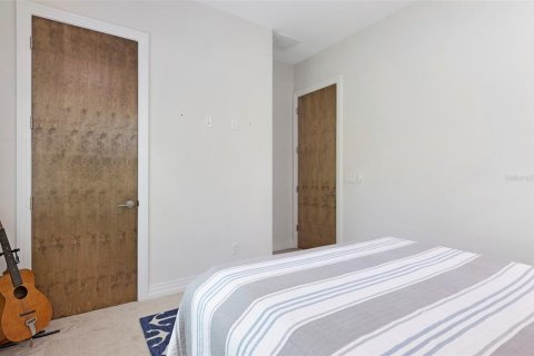 Villa ou maison à vendre à Saint Petersburg, Floride: 4 chambres, 216.28 m2 № 1825161 - photo 20