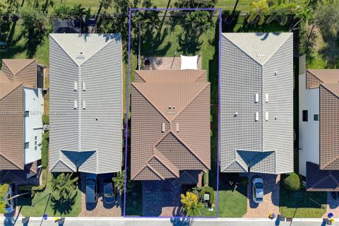 Casa en alquiler en Lake Worth, Florida, 4 dormitorios, 244.43 m2 № 1995487 - foto 11