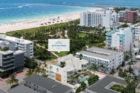 Condo in Miami Beach, Florida, 2 bedrooms № 2009630