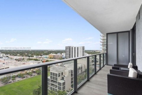 Снять в аренду кондоминиум в Майами, Флорида 1 спальня, 68.47м2, № 1949425 - фото 8
