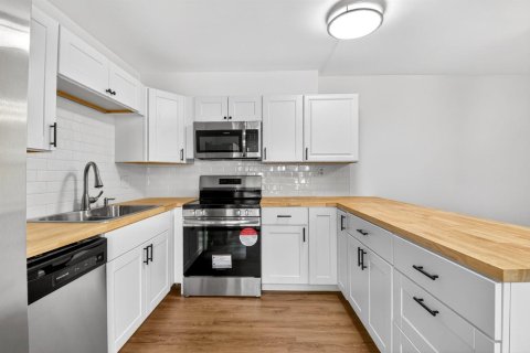 Adosado en venta en Palm Springs, Florida, 2 dormitorios, 114.46 m2 № 2146847 - foto 7