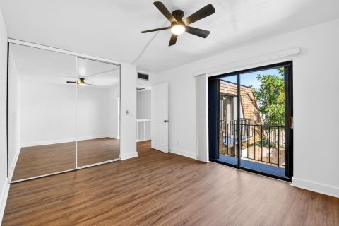 Adosado en venta en Palm Springs, Florida, 2 dormitorios, 114.46 m2 № 2146847 - foto 27