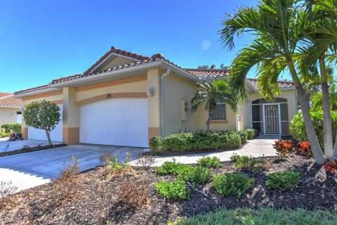 Copropriété à vendre à Punta Gorda, Floride: 2 chambres, 95.5 m2 № 1531463 - photo 1