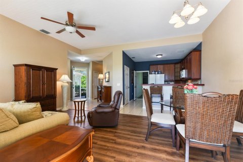Copropriété à vendre à Punta Gorda, Floride: 2 chambres, 95.5 m2 № 1531463 - photo 2