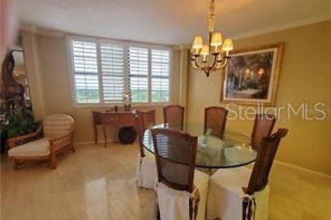 Condo in Longboat Key, Florida, 2 bedrooms  № 451497 - photo 15