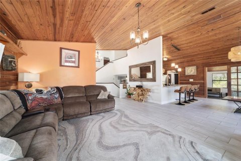 House in Ocala, Florida 3 bedrooms, 176.89 sq.m. № 2133919 - photo 6