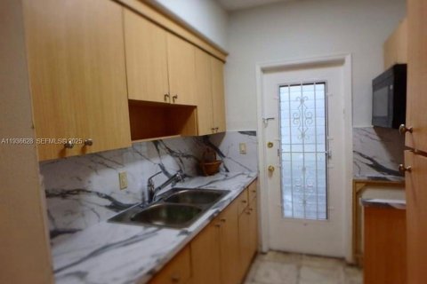 Apartment in Miami Beach, Florida 1 bedroom, 56.76 sq.m. № 1994610 - photo 7