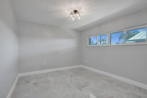 House in Hollywood, Florida 2 bedrooms, 126.53 sq.m. № 2174187 - photo 29