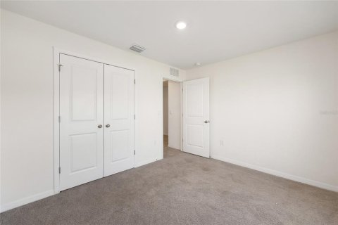 House in Ocala, Florida 4 bedrooms, 229.47 sq.m. № 1767490 - photo 4