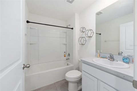 House in Ocala, Florida 4 bedrooms, 229.47 sq.m. № 1767490 - photo 5