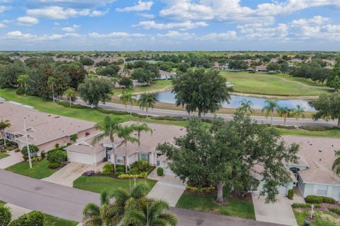Condo in Sun City Center, Florida, 2 bedrooms № 2219121 - photo 6