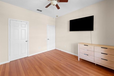 House in Kissimmee, Florida 3 bedrooms, 153.29 sq.m. № 2095345 - photo 20