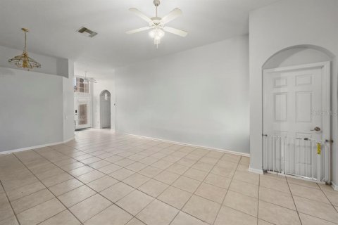 House in Kissimmee, Florida 3 bedrooms, 153.29 sq.m. № 2095345 - photo 8