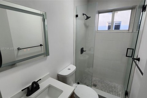 Copropriété à louer à Miami Beach, Floride: 43.48 m2 № 2278850 - photo 20