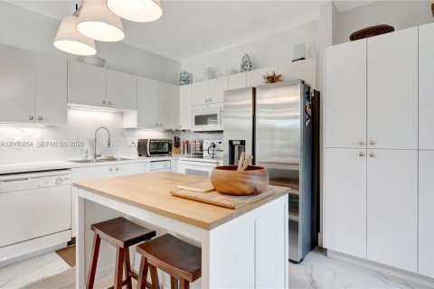 Снять в аренду кондоминиум в Бока-Ратон, Флорида 3 спальни, 151.34м2, № 2065012 - фото 12