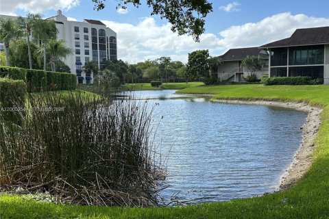 Снять в аренду кондоминиум в Бока-Ратон, Флорида 3 спальни, 151.34м2, № 2065012 - фото 25