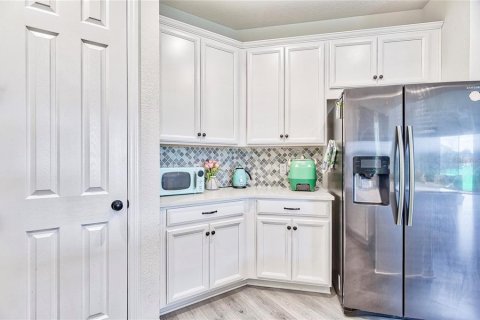 House in Winter Park, Florida 3 bedrooms, 185.99 sq.m. № 1744717 - photo 10