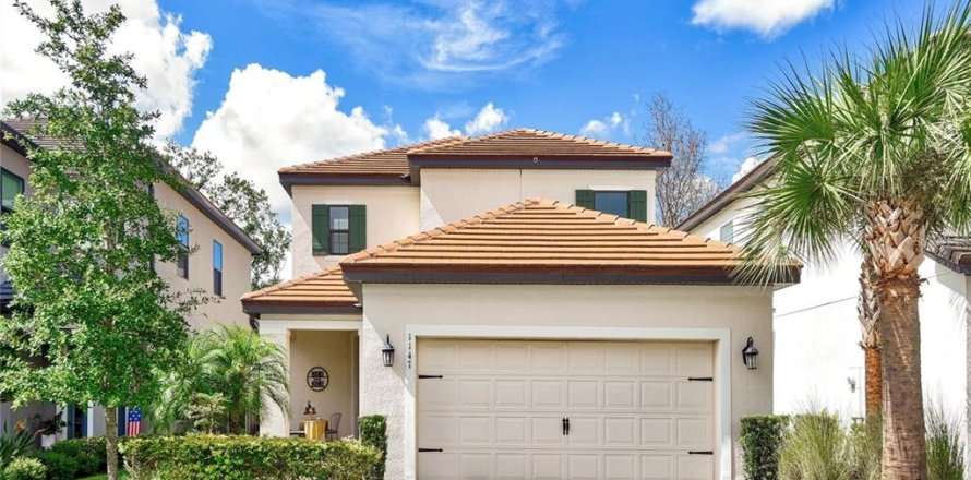 House in Winter Park, Florida 3 bedrooms, 185.99 sq.m. № 1744717