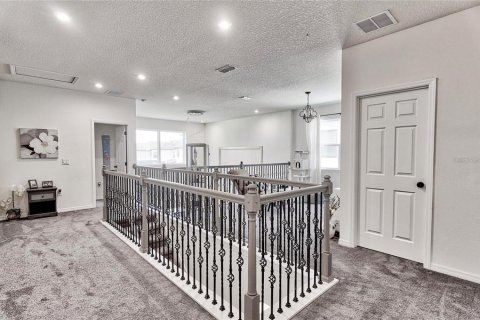 House in Winter Park, Florida 3 bedrooms, 185.99 sq.m. № 1744717 - photo 14