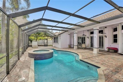 House in Plantation, Florida 5 bedrooms, 323.49 sq.m. № 2181962 - photo 27