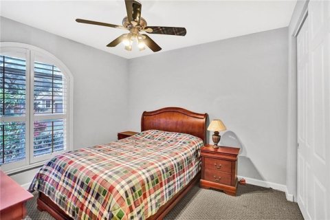 House in Plantation, Florida 5 bedrooms, 323.49 sq.m. № 2181962 - photo 17