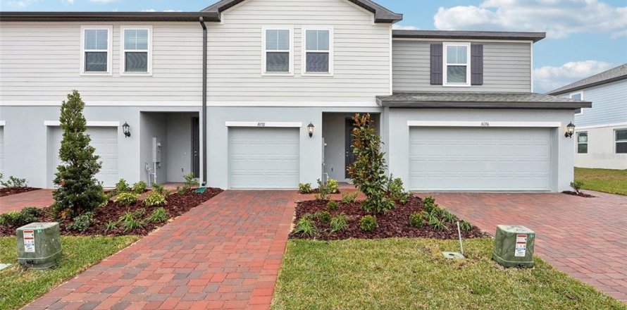 Touwnhouse à Clermont, Floride 3 chambres, 137.96 m2 № 1793590