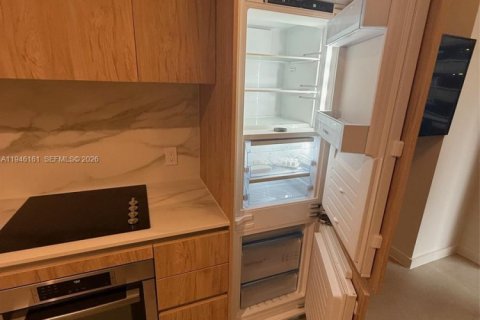Condominio en venta en Miami, Florida, 32.52 m2 № 2002463 - foto 6