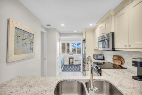 Copropriété à vendre à Boca Grande, Floride: 2 chambres, 123.19 m2 № 2420448 - photo 3