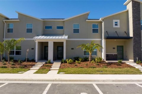 Adosado en venta en Davenport, Florida, 4 dormitorios, 177.81 m2 № 2230461 - foto 4