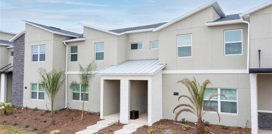 Adosado en Davenport, Florida 4 dormitorios, 177.81 m2 № 2230461