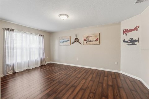 Casa en venta en Spring Hill, Florida, 4 dormitorios, 209.12 m2 № 2201292 - foto 22