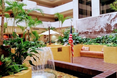 Copropriété à louer à Coral Gables, Floride: 2 chambres, 104.89 m2 № 2169135 - photo 9
