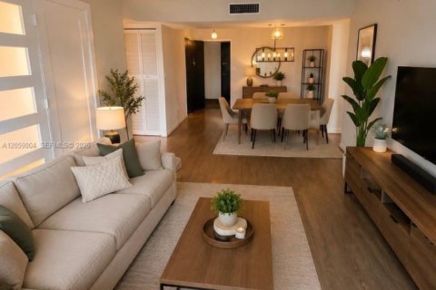 Copropriété à louer à Coral Gables, Floride: 2 chambres, 104.89 m2 № 2169135 - photo 2