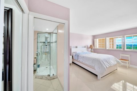 Copropriété à vendre à Pompano Beach, Floride: 2 chambres, 102.19 m2 № 2274272 - photo 7