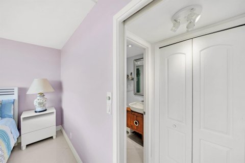 Copropriété à vendre à Pompano Beach, Floride: 2 chambres, 102.19 m2 № 2274272 - photo 21