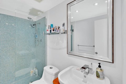 Copropriété à vendre à Pompano Beach, Floride: 2 chambres, 102.19 m2 № 2274272 - photo 22