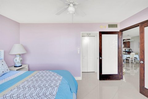 Copropriété à vendre à Pompano Beach, Floride: 2 chambres, 102.19 m2 № 2274272 - photo 20