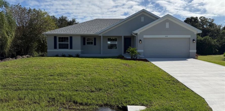 Villa ou maison à Port Charlotte, Floride 3 chambres, 143.07 m2 № 2427038