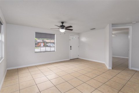 Immobilier commercial à vendre à Bradenton, Floride: 4 chambres, 135.45 m2 № 2349332 - photo 27