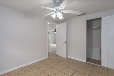 Immobilier commercial à vendre à Bradenton, Floride: 4 chambres, 135.45 m2 № 2349332 - photo 23