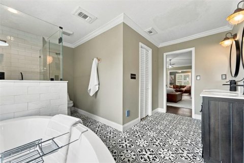 House in Apopka, Florida 3 bedrooms, 292.18 sq.m. № 2393741 - photo 10