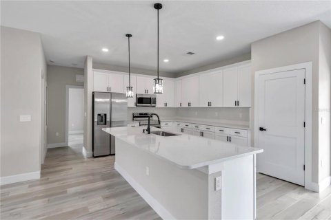 Villa ou maison à louer à Ocala, Floride: 4 chambres, 168.71 m2 № 1884481 - photo 8