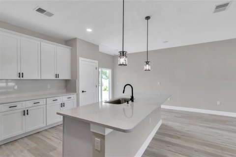 Villa ou maison à louer à Ocala, Floride: 4 chambres, 168.71 m2 № 1884481 - photo 11