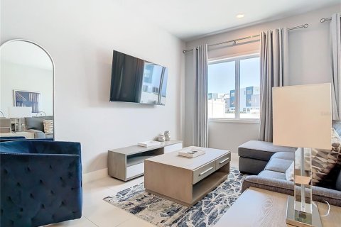 Copropriété à louer à Kissimmee, Floride: 3 chambres, 139.35 m2 № 2351516 - photo 2