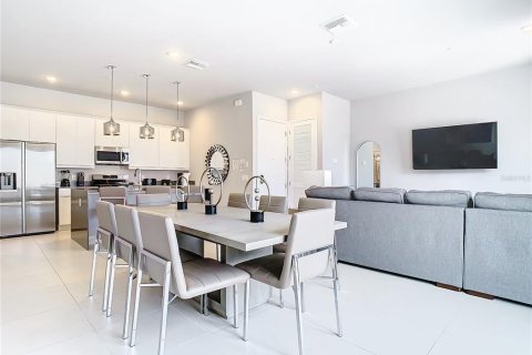 Copropriété à louer à Kissimmee, Floride: 3 chambres, 139.35 m2 № 2351516 - photo 5