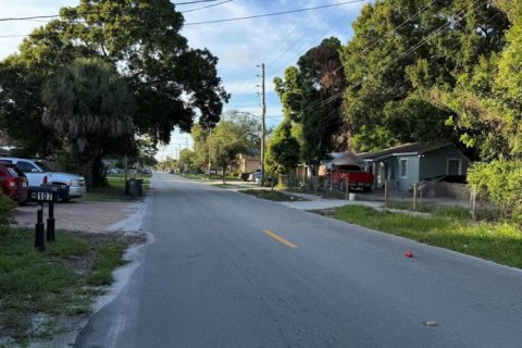 Propiedad comercial en venta en St. Lucie, Florida № 2158166 - foto 2