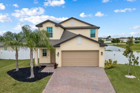 Casa en St. Lucie, Florida 5 dormitorios, 223.8 m2 № 2002933