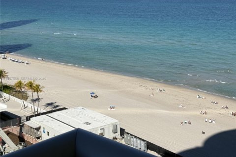 Condominio en venta en Sunny Isles Beach, Florida, 1 dormitorio, 63.92 m2 № 2031409 - foto 16